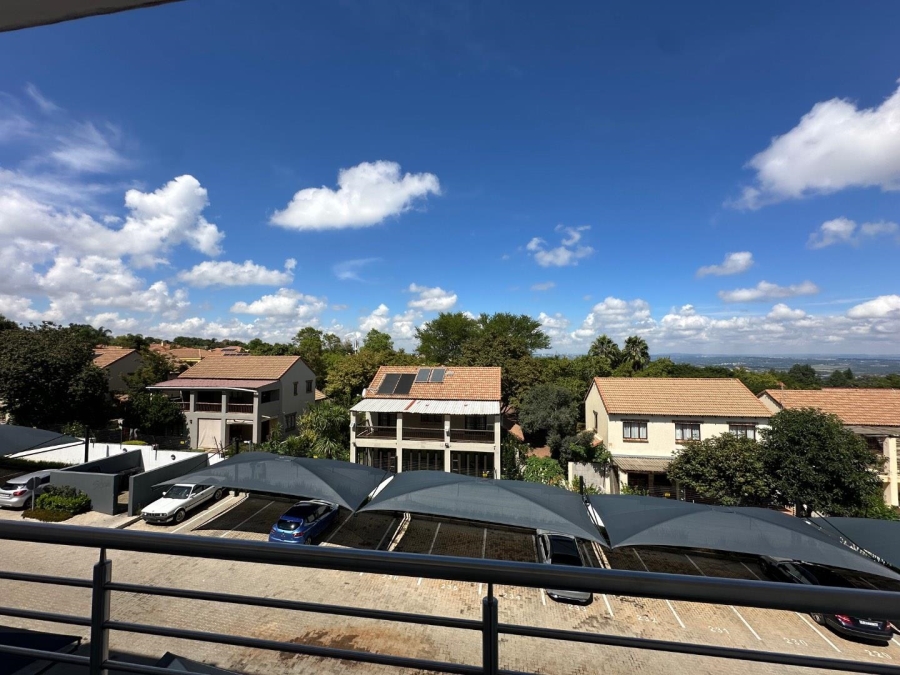 To Let 2 Bedroom Property for Rent in Grand Central Gauteng