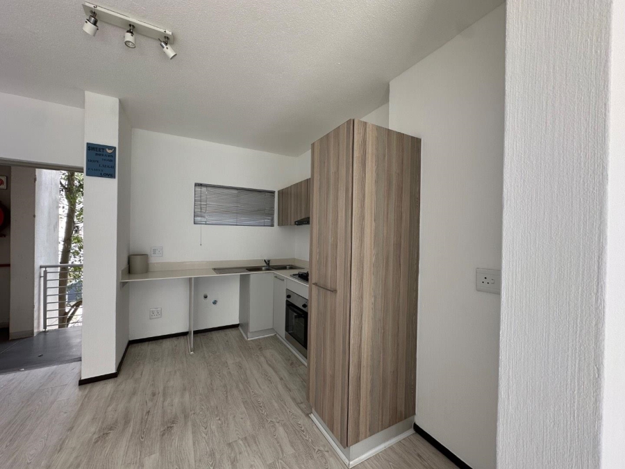 2 Bedroom Property for Sale in Broadacres Gauteng