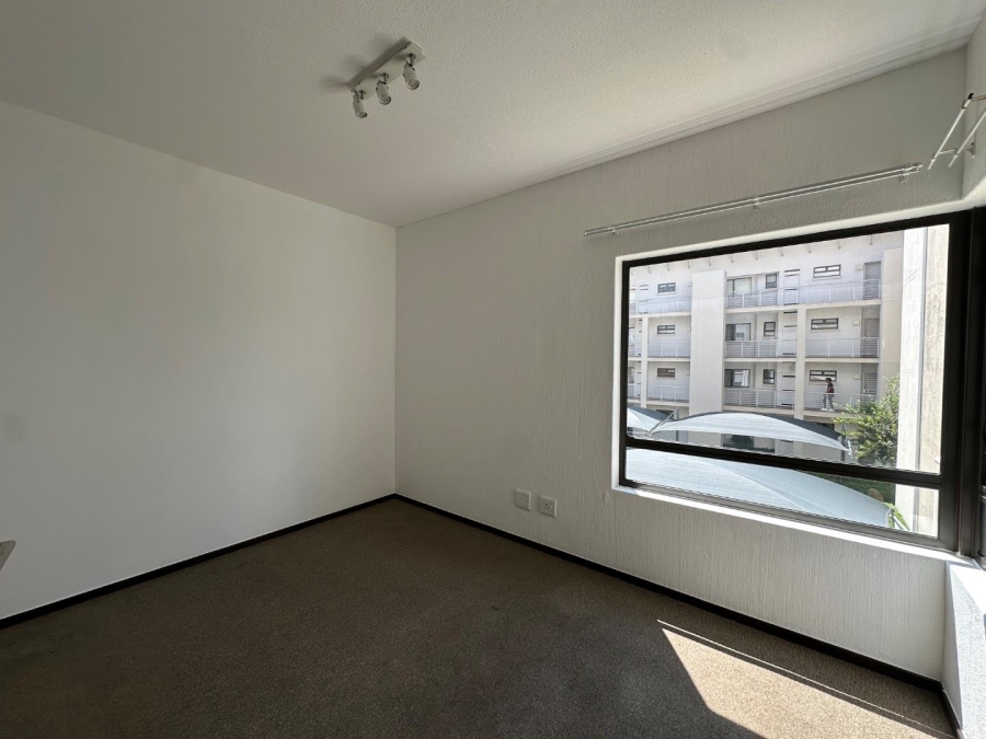 2 Bedroom Property for Sale in Broadacres Gauteng