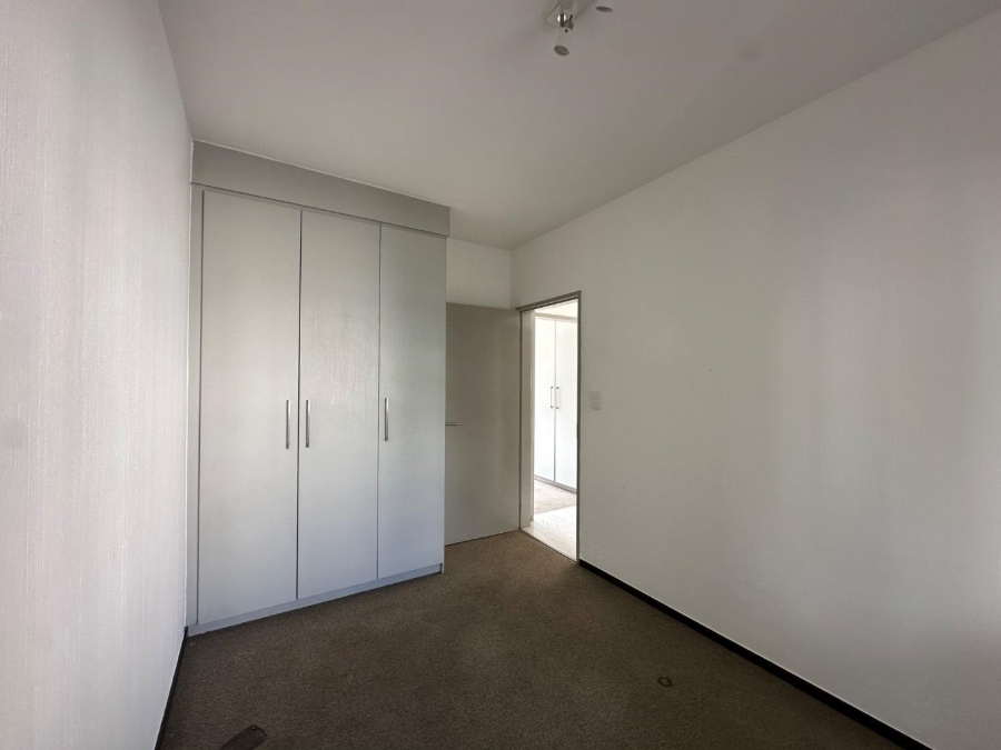 2 Bedroom Property for Sale in Broadacres Gauteng