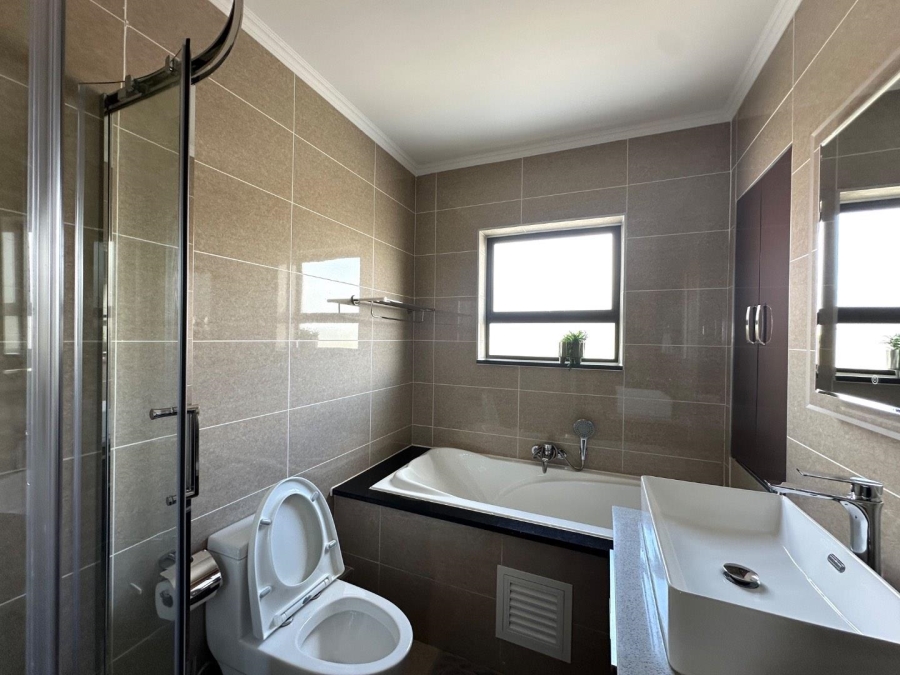 To Let 2 Bedroom Property for Rent in Blue Hills Gauteng