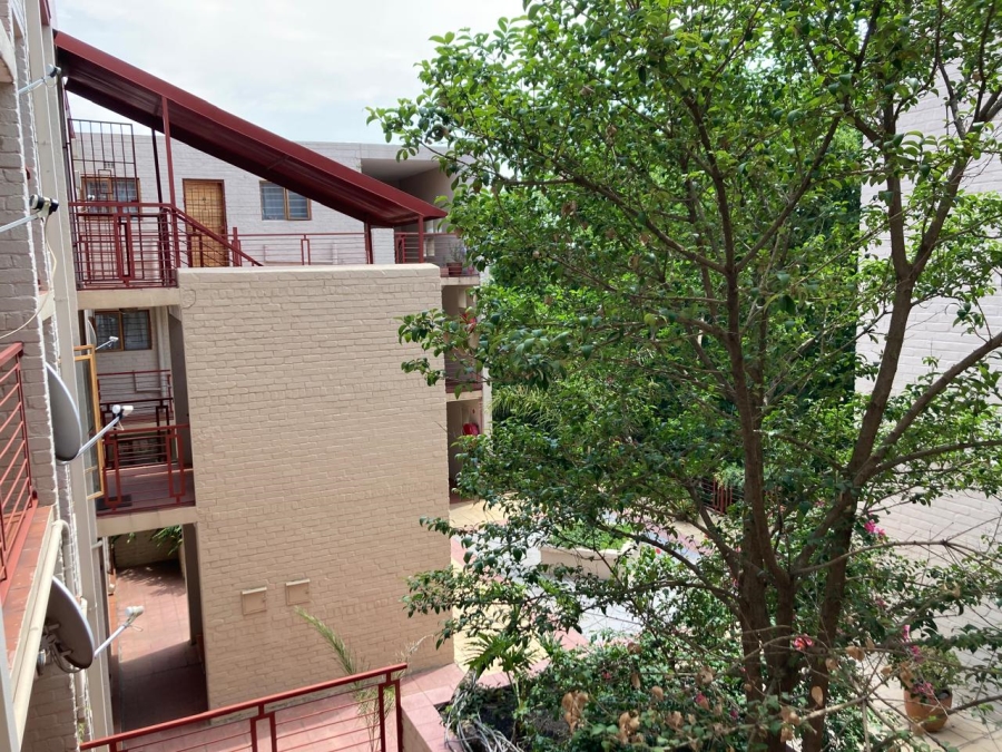 1 Bedroom Property for Sale in Westdene Gauteng