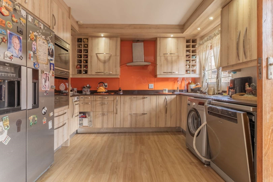 3 Bedroom Property for Sale in Equestria Gauteng