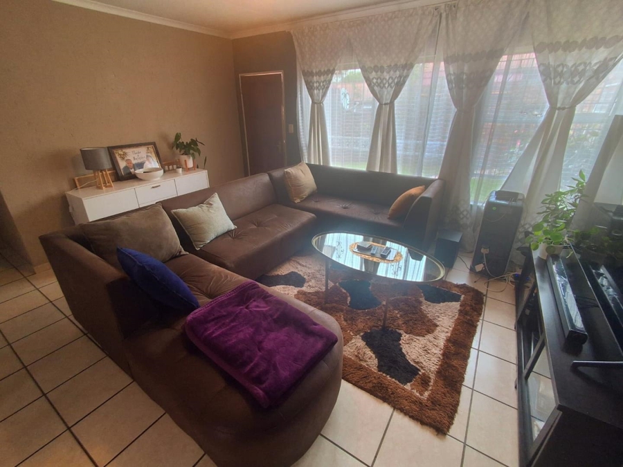 0 Bedroom Property for Sale in Buccleuch Gauteng