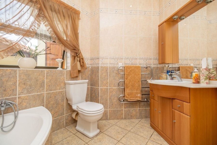 4 Bedroom Property for Sale in Centurion Golf Estate Gauteng