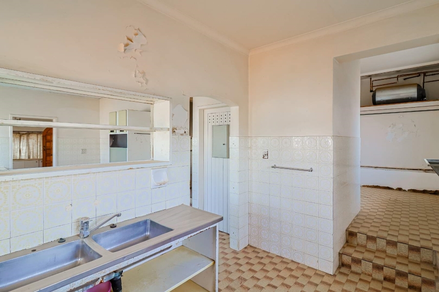 10 Bedroom Property for Sale in Wilgeheuwel Gauteng