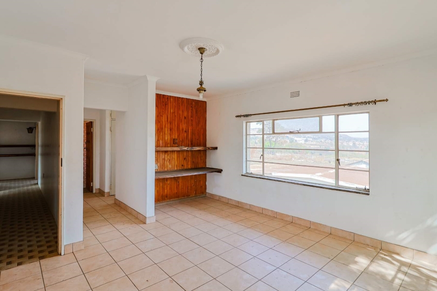 10 Bedroom Property for Sale in Wilgeheuwel Gauteng