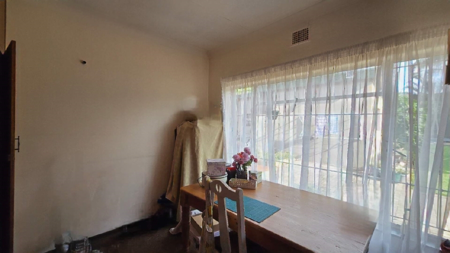 4 Bedroom Property for Sale in Sinoville Gauteng