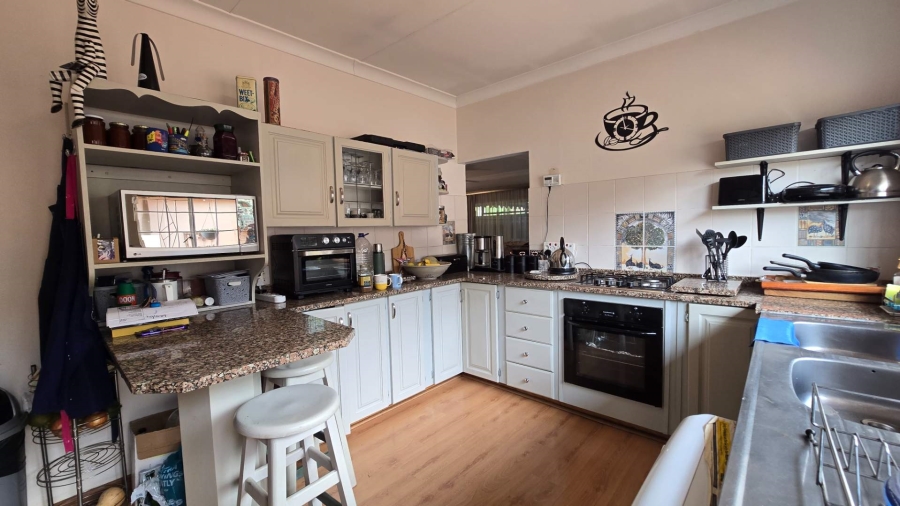 4 Bedroom Property for Sale in Sinoville Gauteng