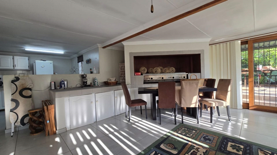 4 Bedroom Property for Sale in Sinoville Gauteng