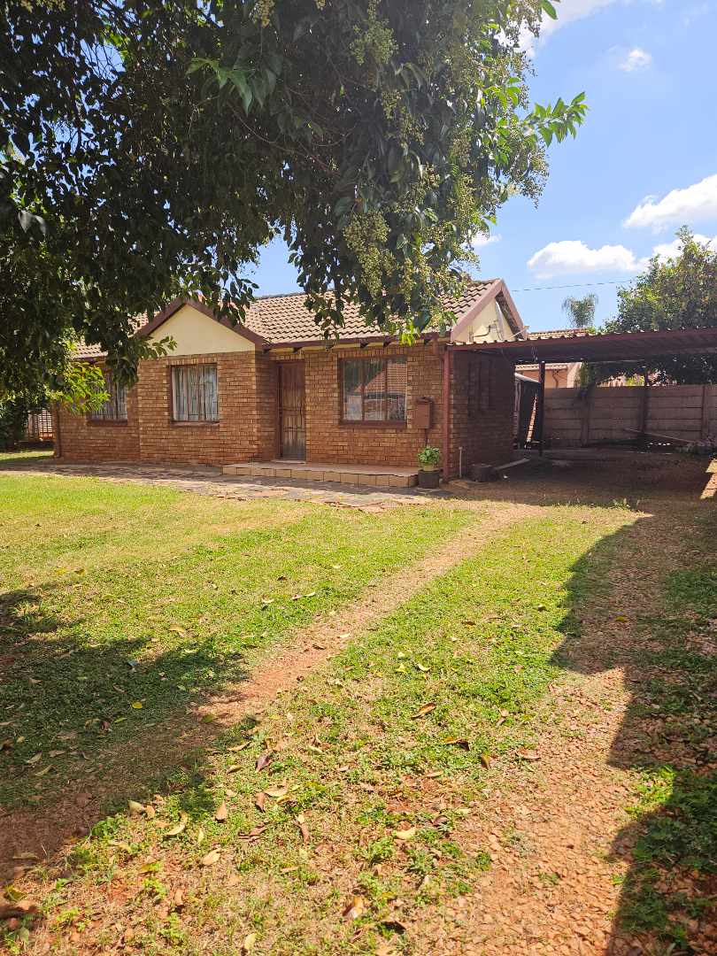 3 Bedroom Property for Sale in Hesteapark Gauteng