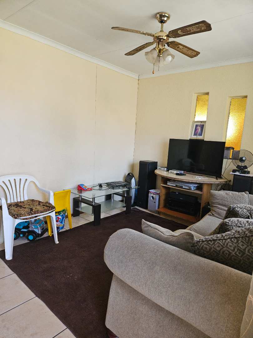 3 Bedroom Property for Sale in Hesteapark Gauteng