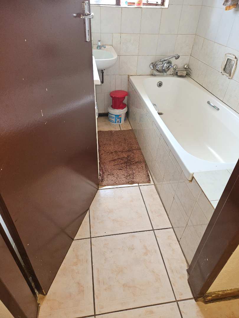 3 Bedroom Property for Sale in Hesteapark Gauteng