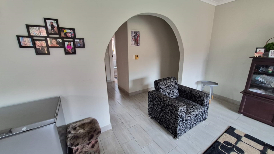 2 Bedroom Property for Sale in Birchleigh Gauteng