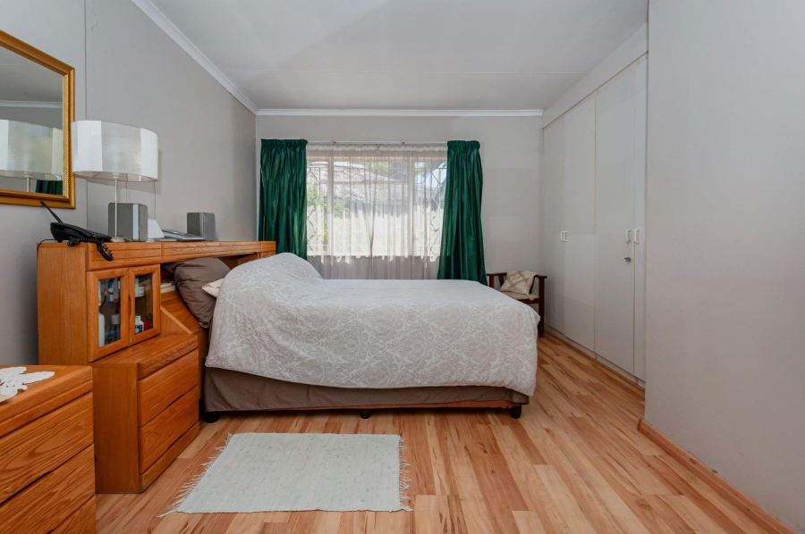 6 Bedroom Property for Sale in Randhart Gauteng