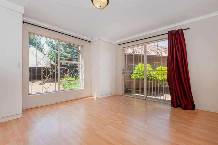 6 Bedroom Property for Sale in Randhart Gauteng