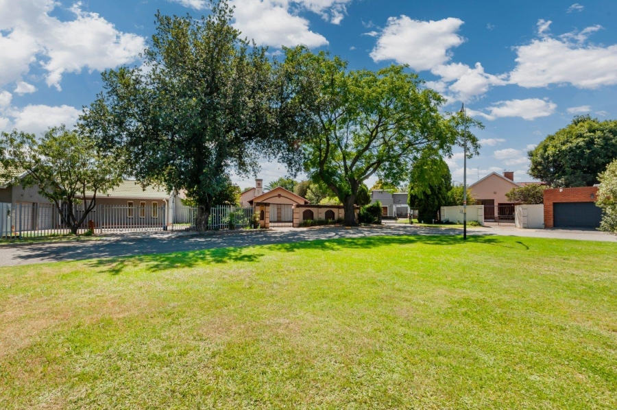 6 Bedroom Property for Sale in Randhart Gauteng