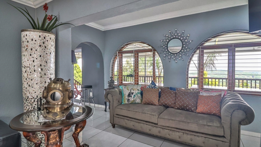 5 Bedroom Property for Sale in Glenvista Gauteng