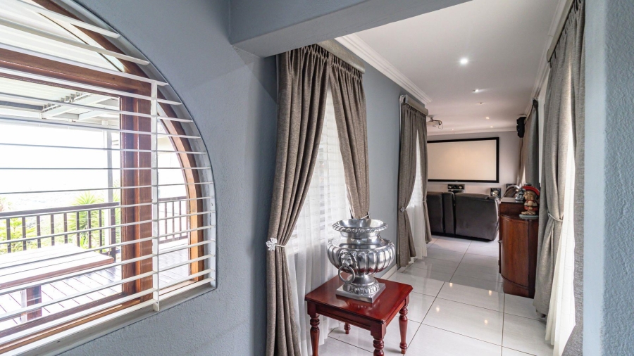 5 Bedroom Property for Sale in Glenvista Gauteng