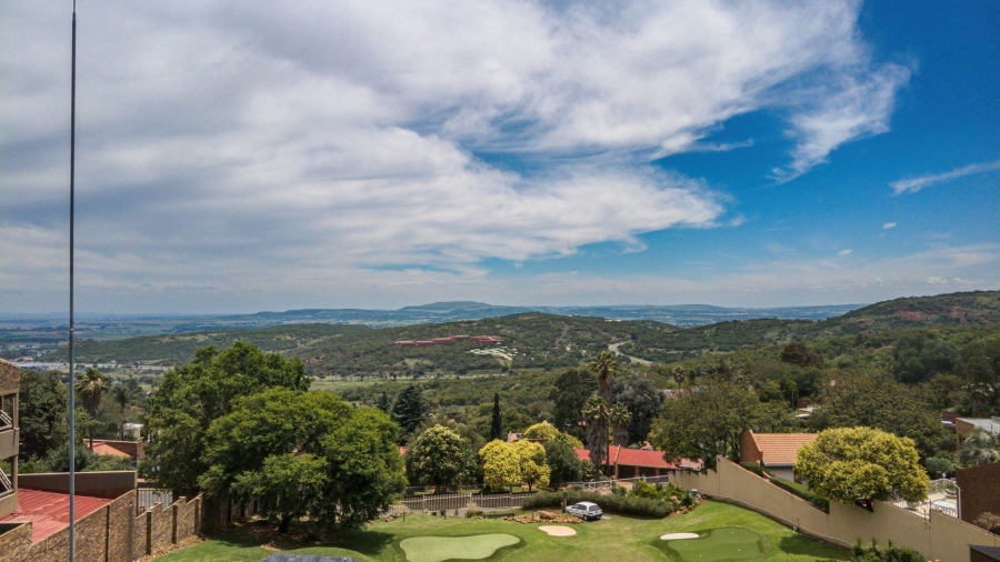 5 Bedroom Property for Sale in Glenvista Gauteng