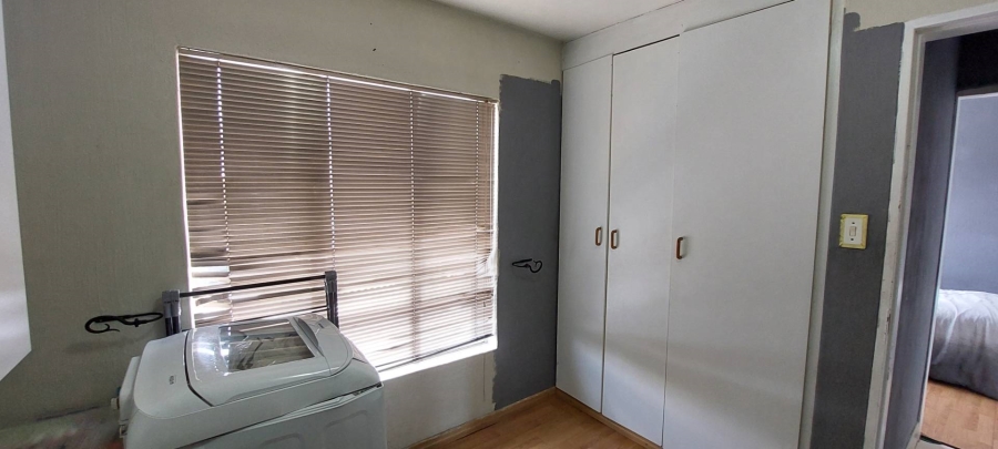 3 Bedroom Property for Sale in Verwoerdpark Gauteng