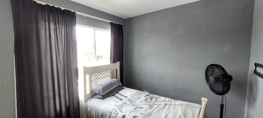 3 Bedroom Property for Sale in Verwoerdpark Gauteng