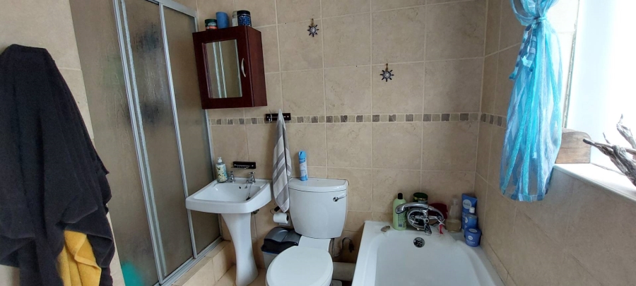 3 Bedroom Property for Sale in Verwoerdpark Gauteng