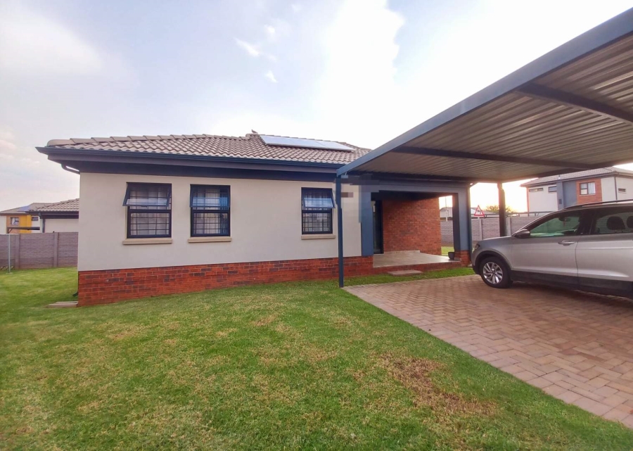 3 Bedroom Property for Sale in Lotus Gardens Gauteng