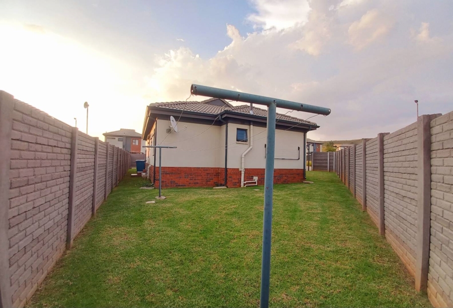 3 Bedroom Property for Sale in Lotus Gardens Gauteng
