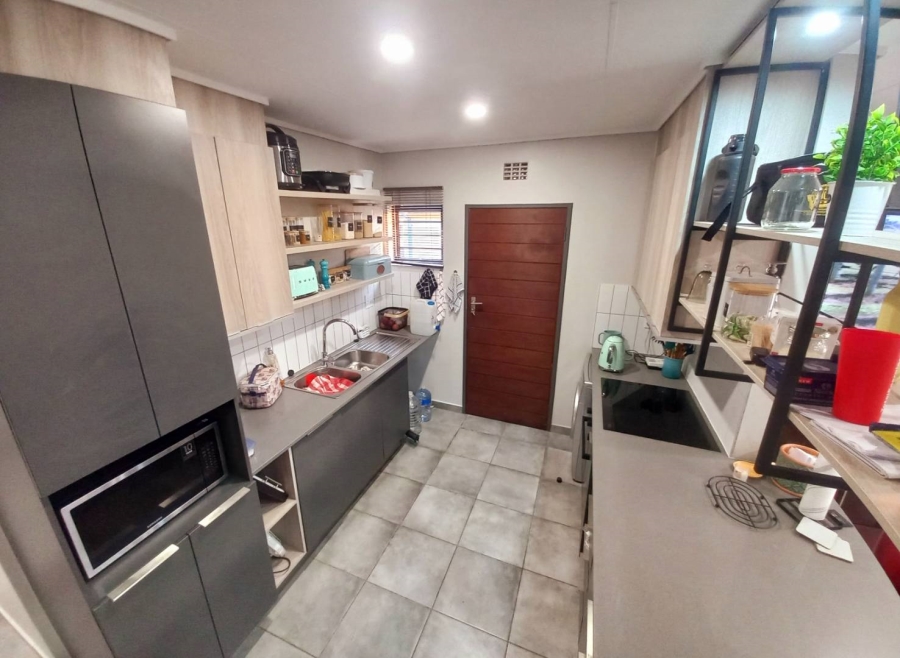 3 Bedroom Property for Sale in Lotus Gardens Gauteng