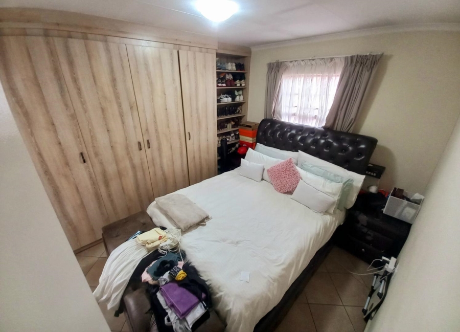 3 Bedroom Property for Sale in Andeon Gauteng