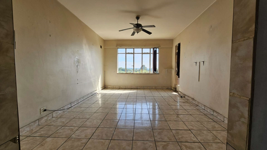1 Bedroom Property for Sale in Lambton Gauteng