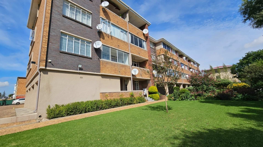 1 Bedroom Property for Sale in Lambton Gauteng