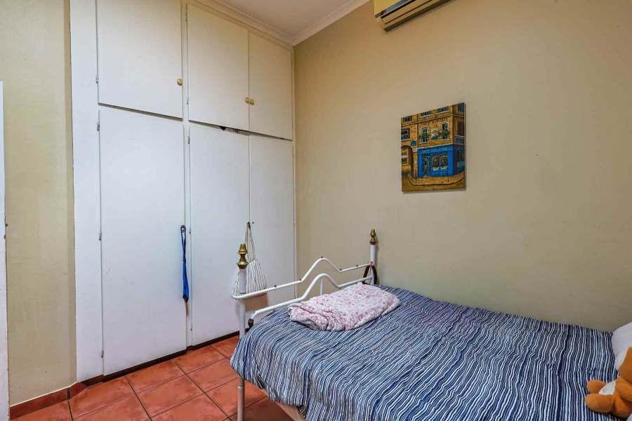 5 Bedroom Property for Sale in Moreleta Park Gauteng