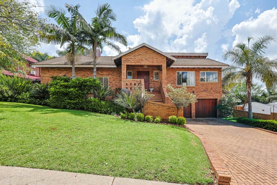 5 Bedroom Property for Sale in Moreleta Park Gauteng