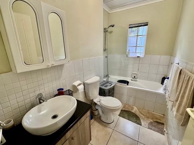 To Let 2 Bedroom Property for Rent in Morningside Gauteng