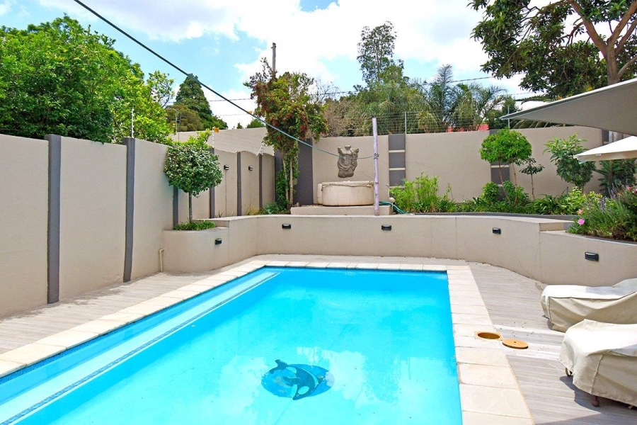 To Let 1 Bedroom Property for Rent in Parkmore Gauteng