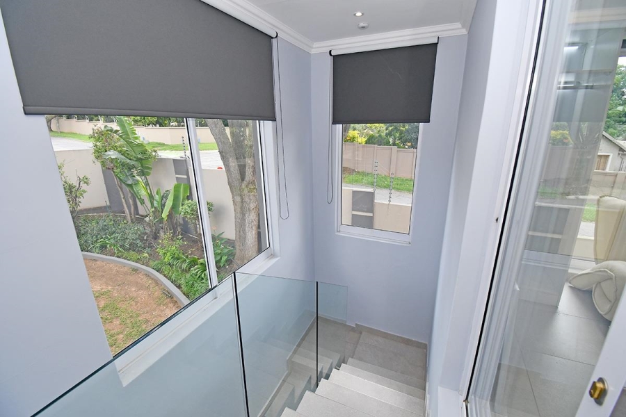 To Let 1 Bedroom Property for Rent in Parkmore Gauteng