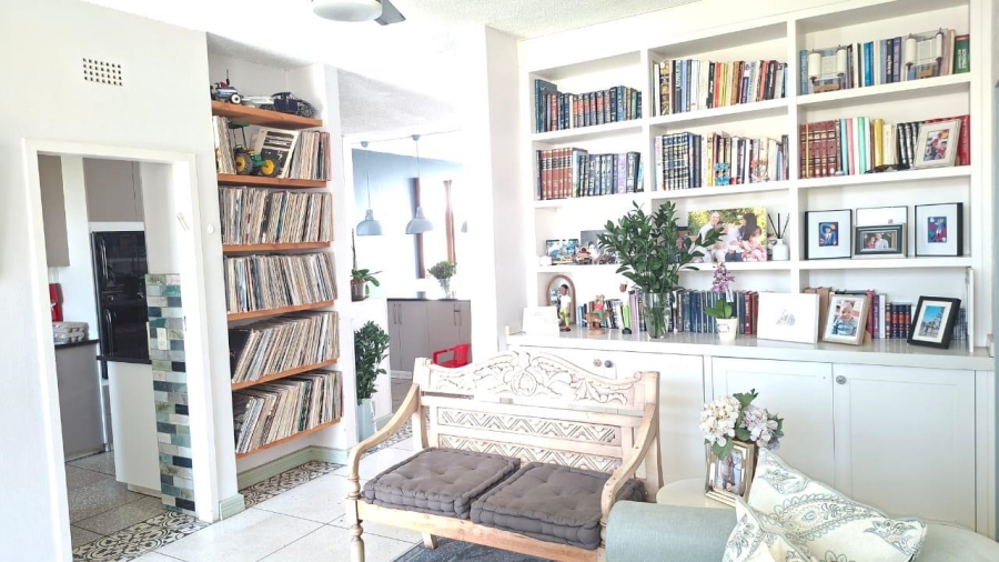 4 Bedroom Property for Sale in Glenhazel Gauteng