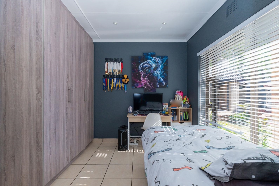 4 Bedroom Property for Sale in Glen Marais Gauteng