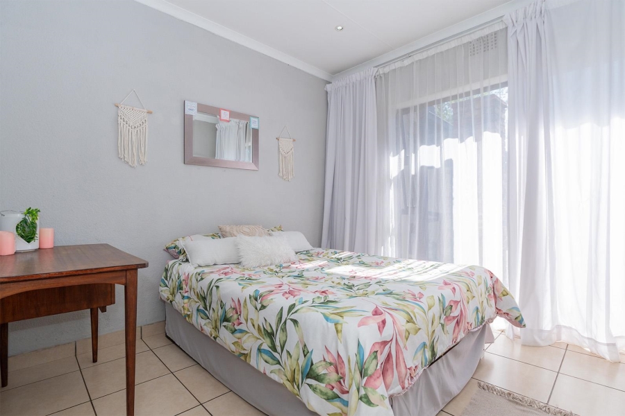 4 Bedroom Property for Sale in Glen Marais Gauteng
