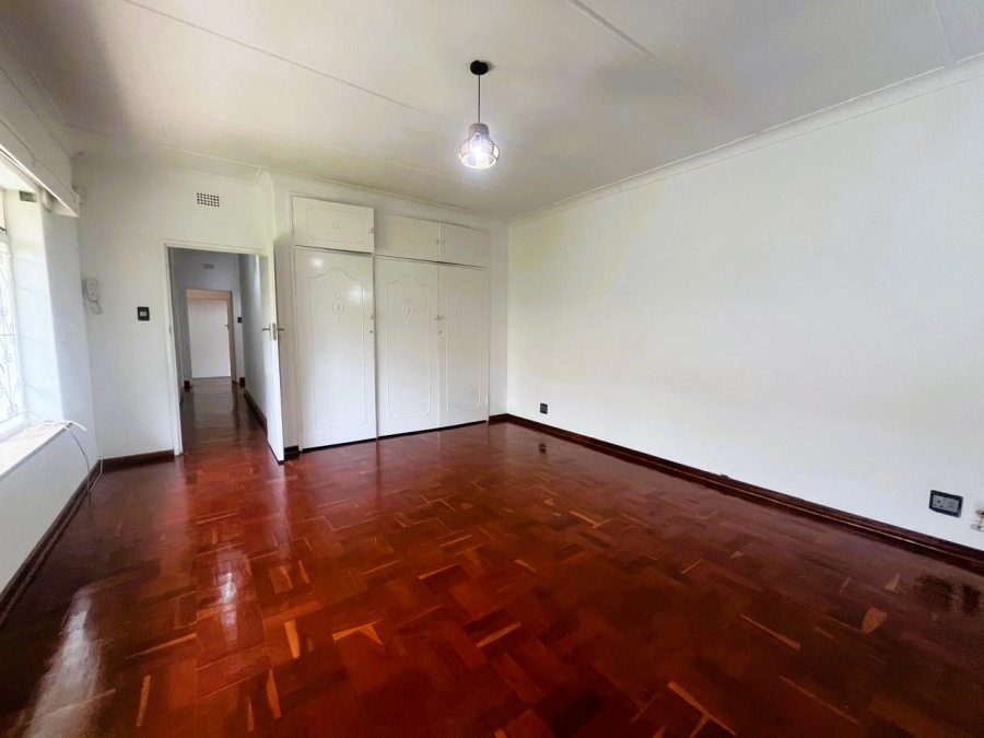 4 Bedroom Property for Sale in Linden Gauteng