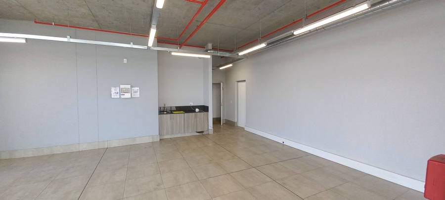 To Let commercial Property for Rent in Airport Park Gauteng