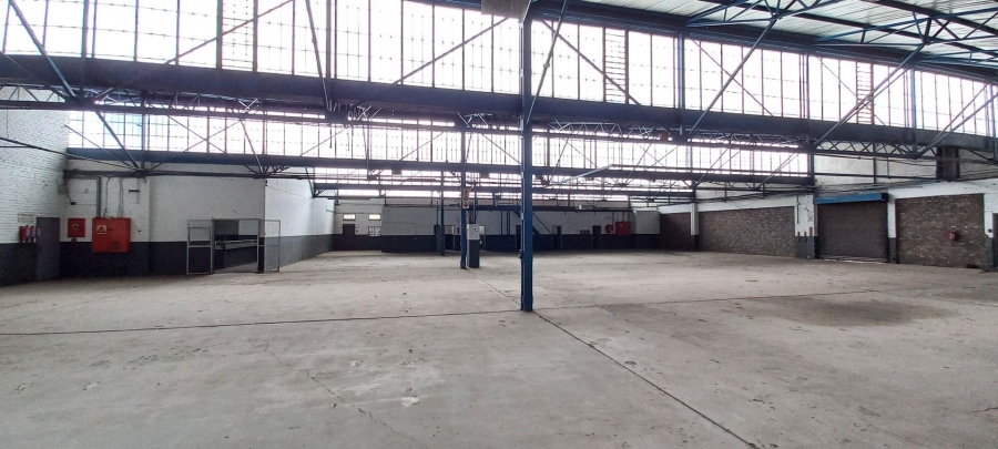 To Let commercial Property for Rent in Benrose Gauteng