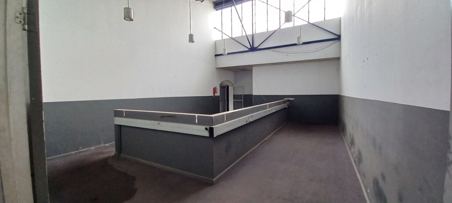 To Let commercial Property for Rent in Benrose Gauteng