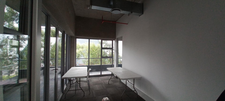 To Let commercial Property for Rent in Gosforth Park Gauteng