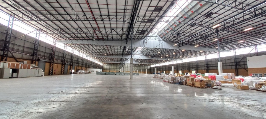 To Let commercial Property for Rent in Gosforth Park Gauteng