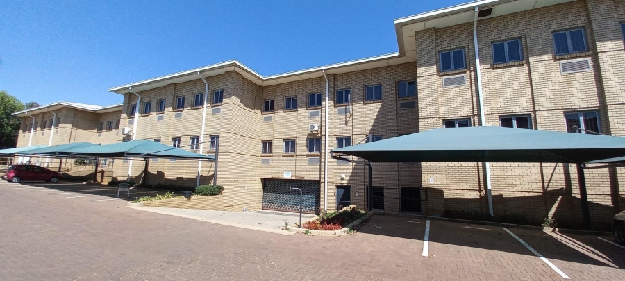 To Let commercial Property for Rent in Meadowdale Gauteng