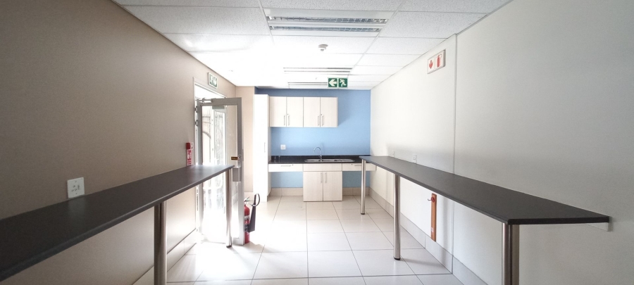 To Let commercial Property for Rent in Gosforth Park Gauteng