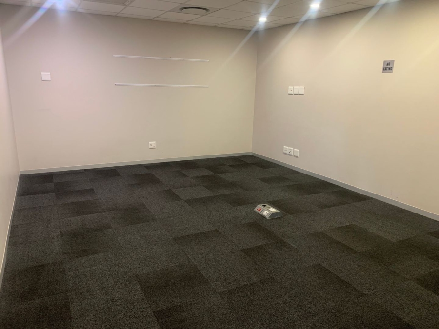 To Let Commercial Property for Rent in Gallo Manor Gauteng